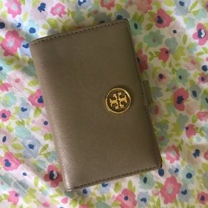 Tory Burch wallet.